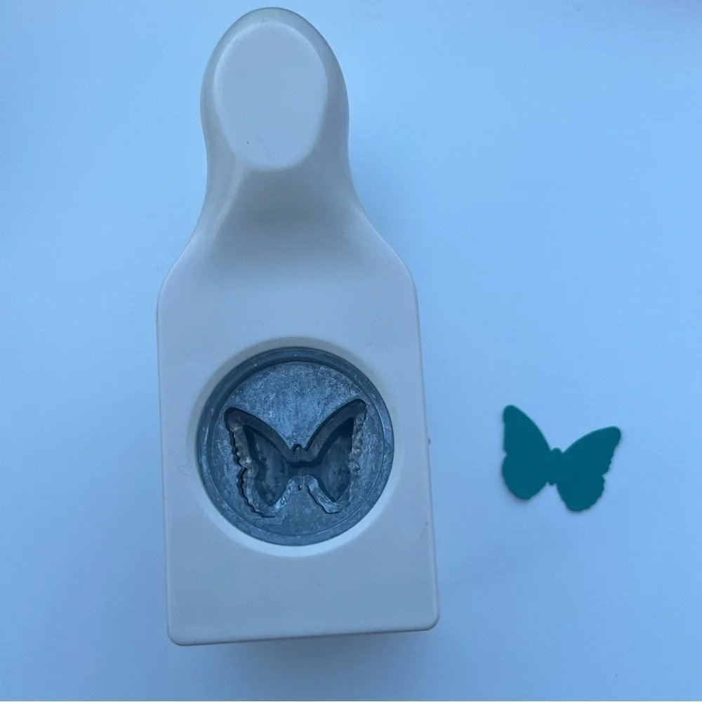 Martha Stewart Classic Butterfly Paper Punch Crafting Card Making Scrapbooking